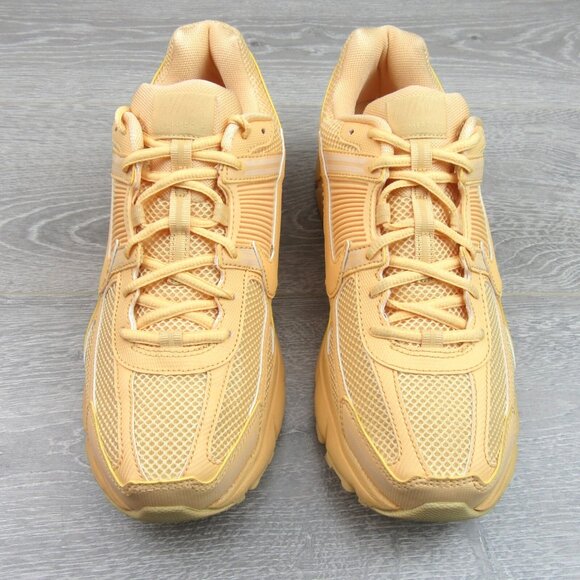 Nike Zoom Vomero 5 Athletic Shoes Men's Size 10 Celestial Gold NEW - Picture 6 of 16